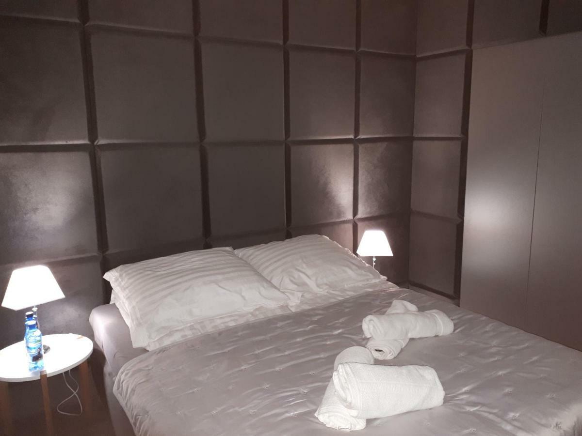 Apartamenty Centrum- Kochanowskiego -Dawniej Two-Bedroom Apartment Ζιελόνα Γκόρα Εξωτερικό φωτογραφία