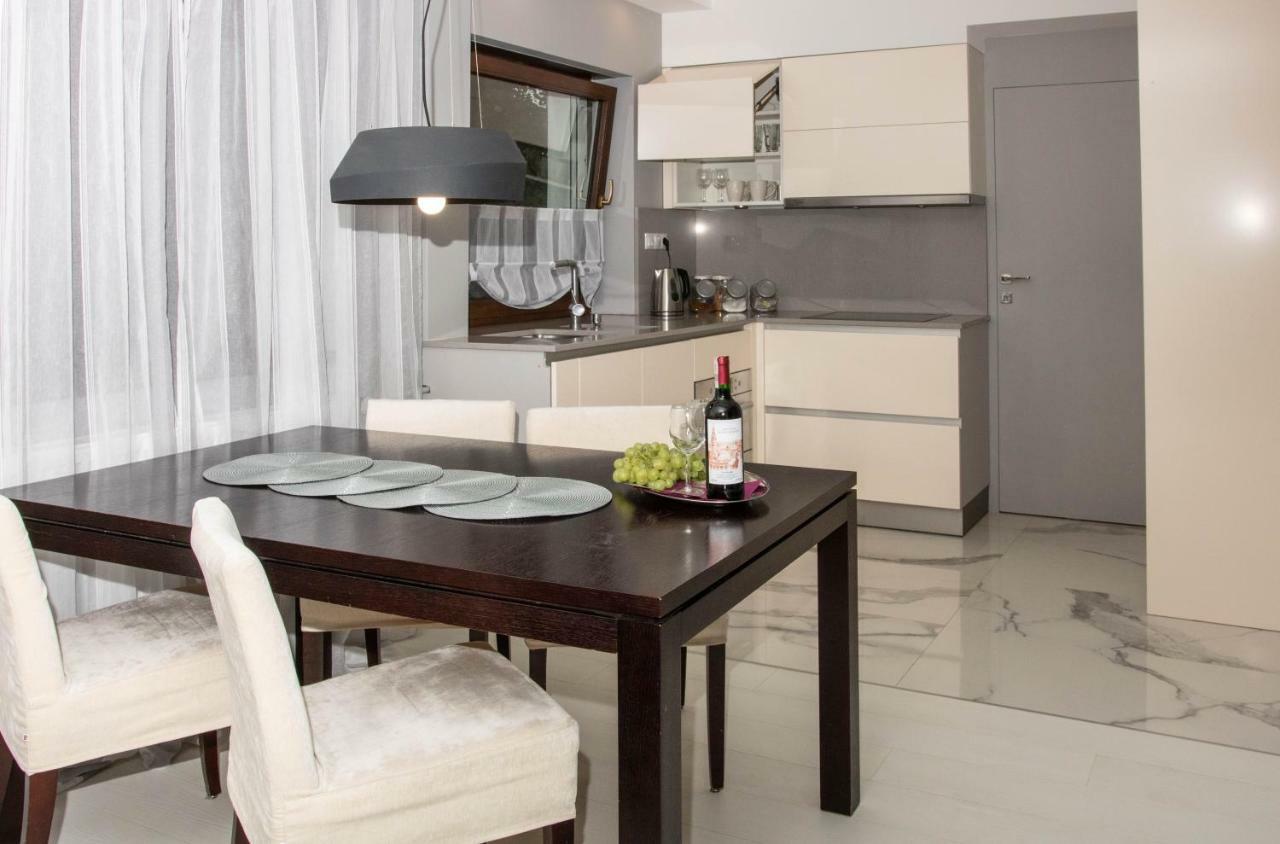 Apartamenty Centrum- Kochanowskiego -Dawniej Two-Bedroom Apartment Ζιελόνα Γκόρα Εξωτερικό φωτογραφία