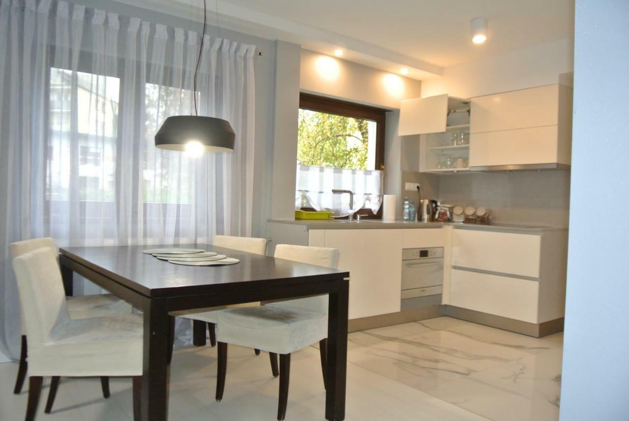 Apartamenty Centrum- Kochanowskiego -Dawniej Two-Bedroom Apartment Ζιελόνα Γκόρα Εξωτερικό φωτογραφία