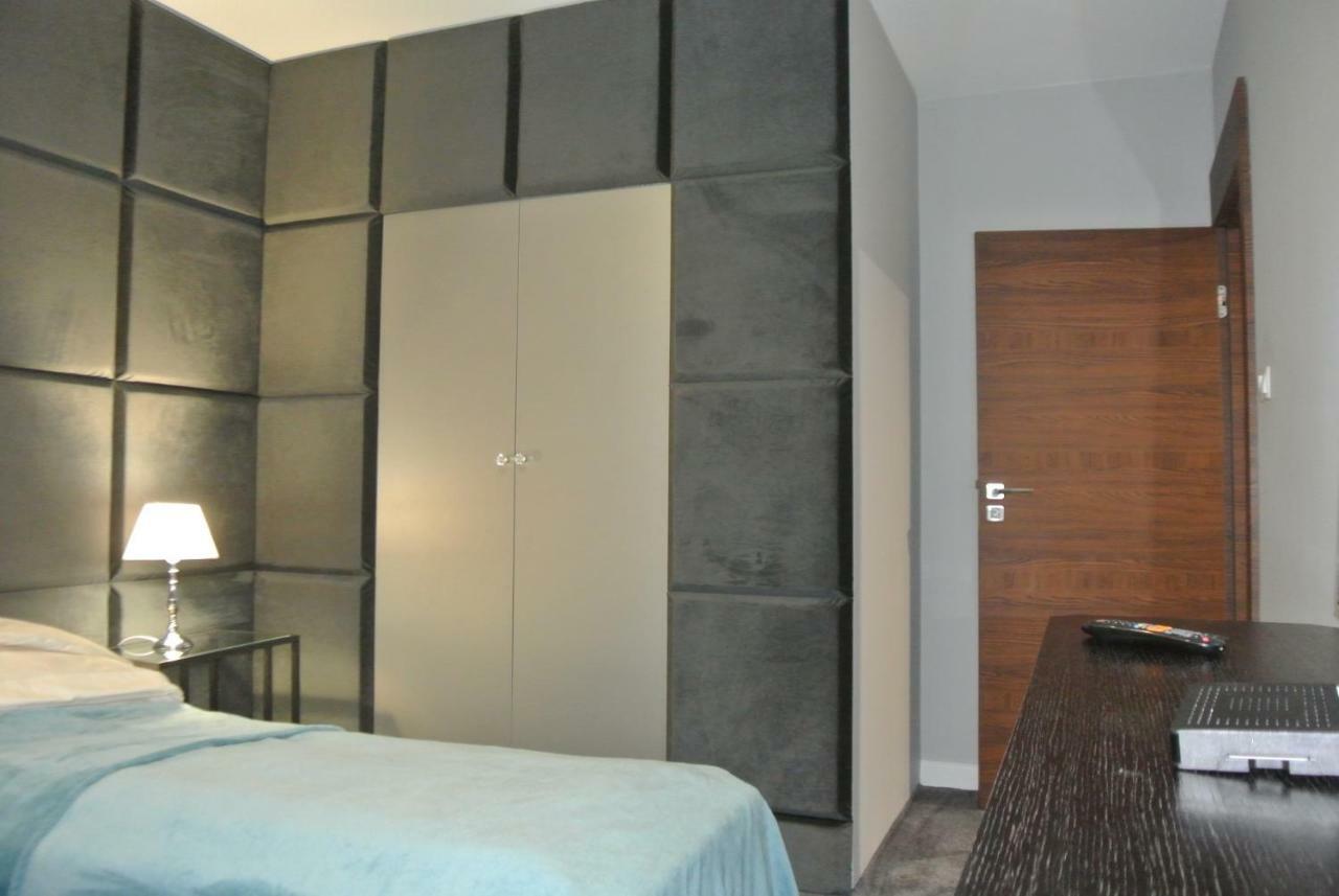 Apartamenty Centrum- Kochanowskiego -Dawniej Two-Bedroom Apartment Ζιελόνα Γκόρα Εξωτερικό φωτογραφία