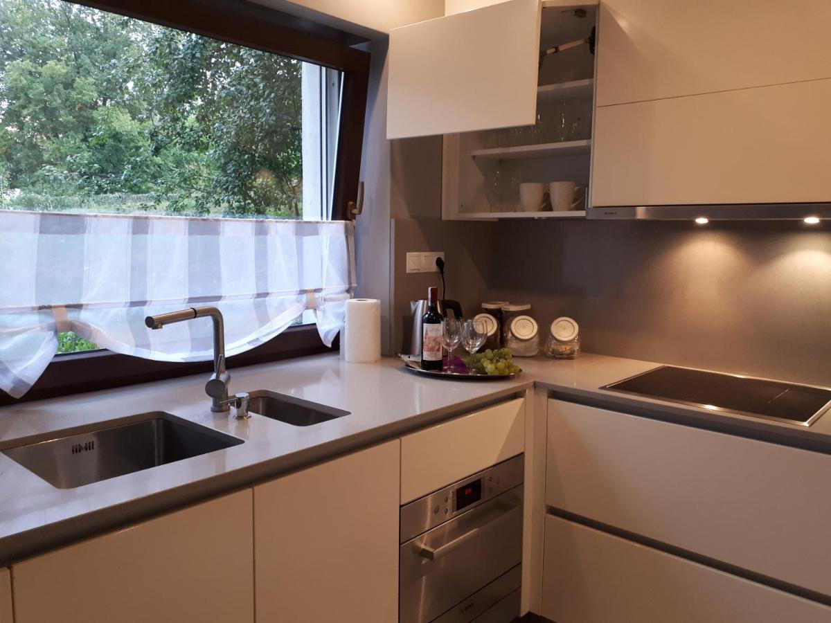 Apartamenty Centrum- Kochanowskiego -Dawniej Two-Bedroom Apartment Ζιελόνα Γκόρα Εξωτερικό φωτογραφία