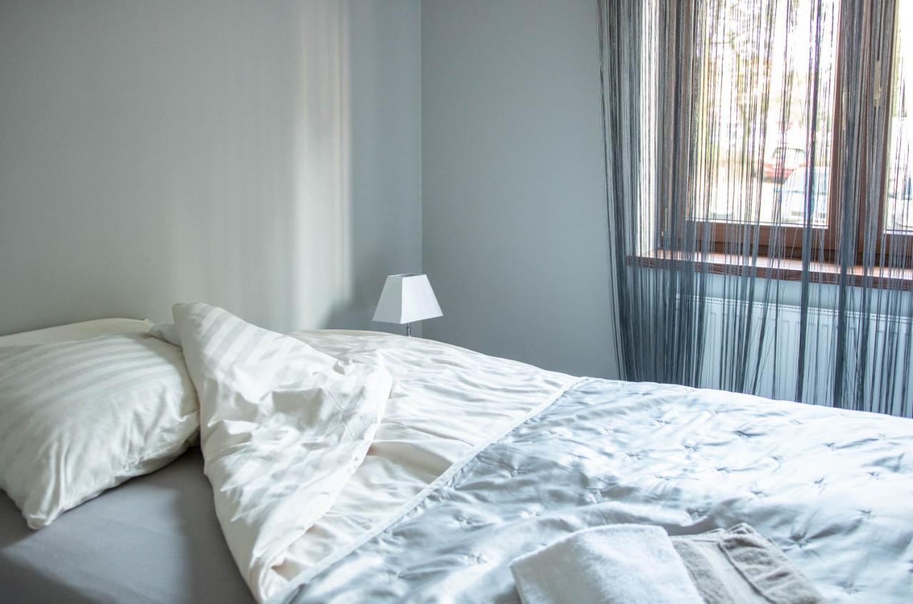 Apartamenty Centrum- Kochanowskiego -Dawniej Two-Bedroom Apartment Ζιελόνα Γκόρα Εξωτερικό φωτογραφία